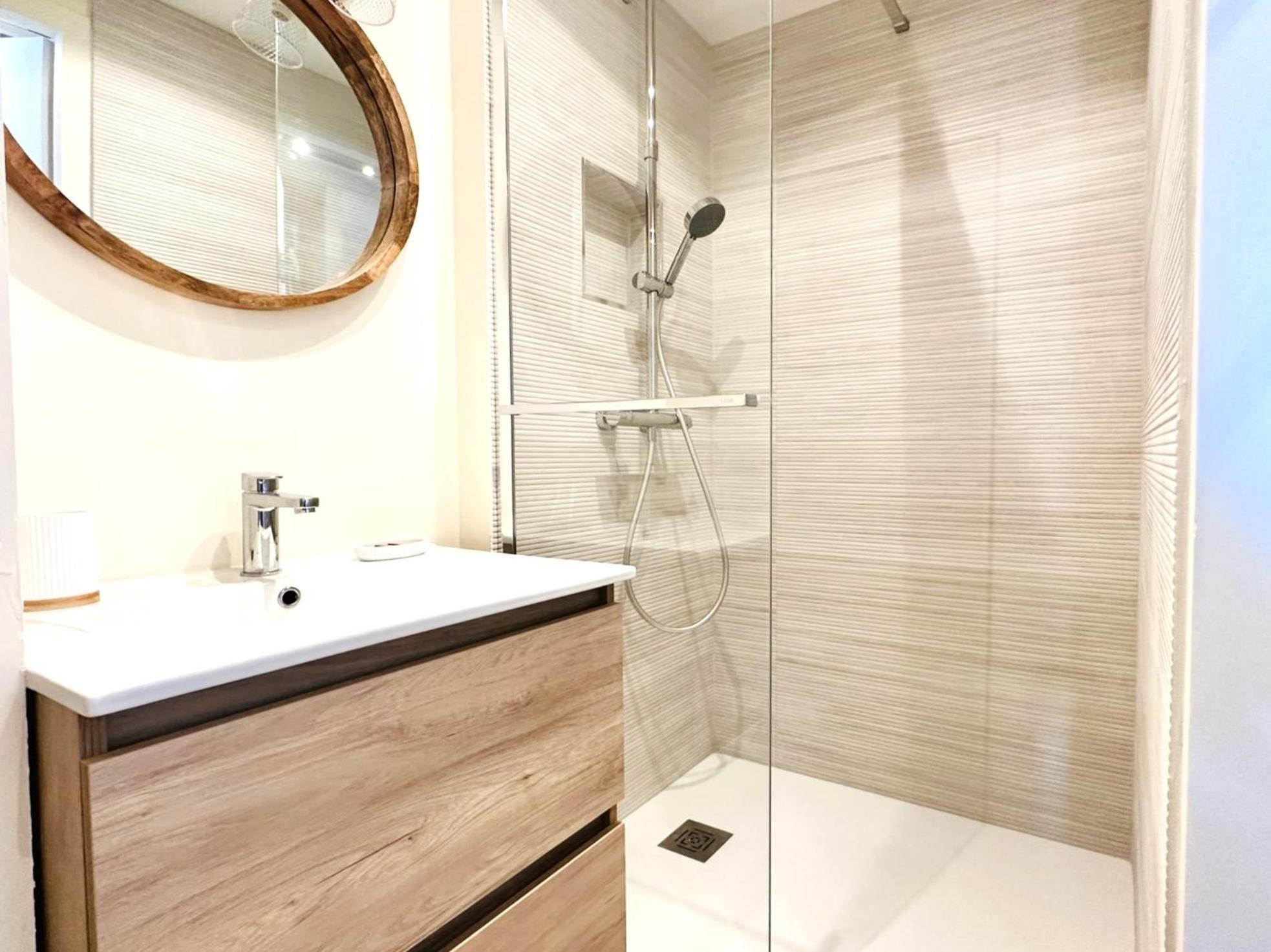 Appartement Renove Avec Gout Et Idealement Situe A Deux Pas Du Remblai Les Sables-dʼOlonne Εξωτερικό φωτογραφία